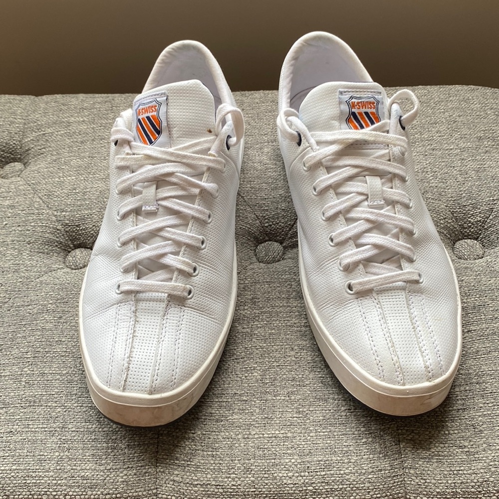 K-Swiss Men’s tennis shoes